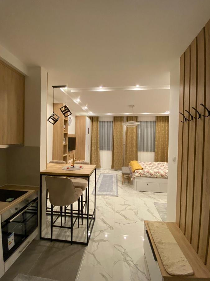 Apartman Cristal Lux Trebinje Exterior foto