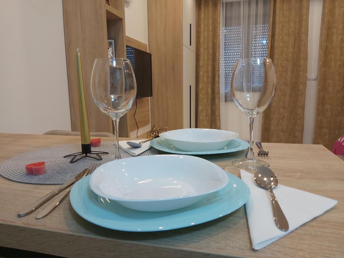 Apartman Cristal Lux Trebinje Exterior foto